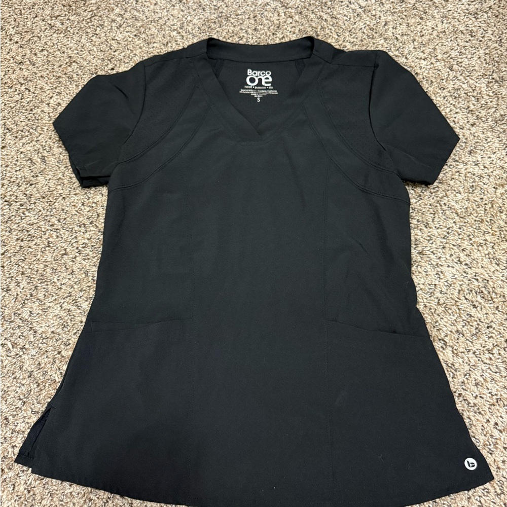 Barco One Black Short Sleeve V-Neck Scrub Top